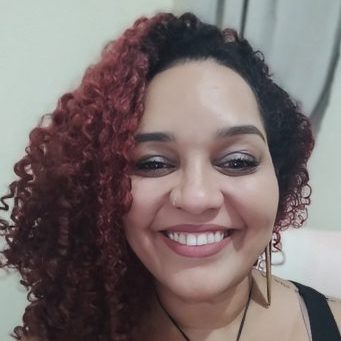 Monique Cruz